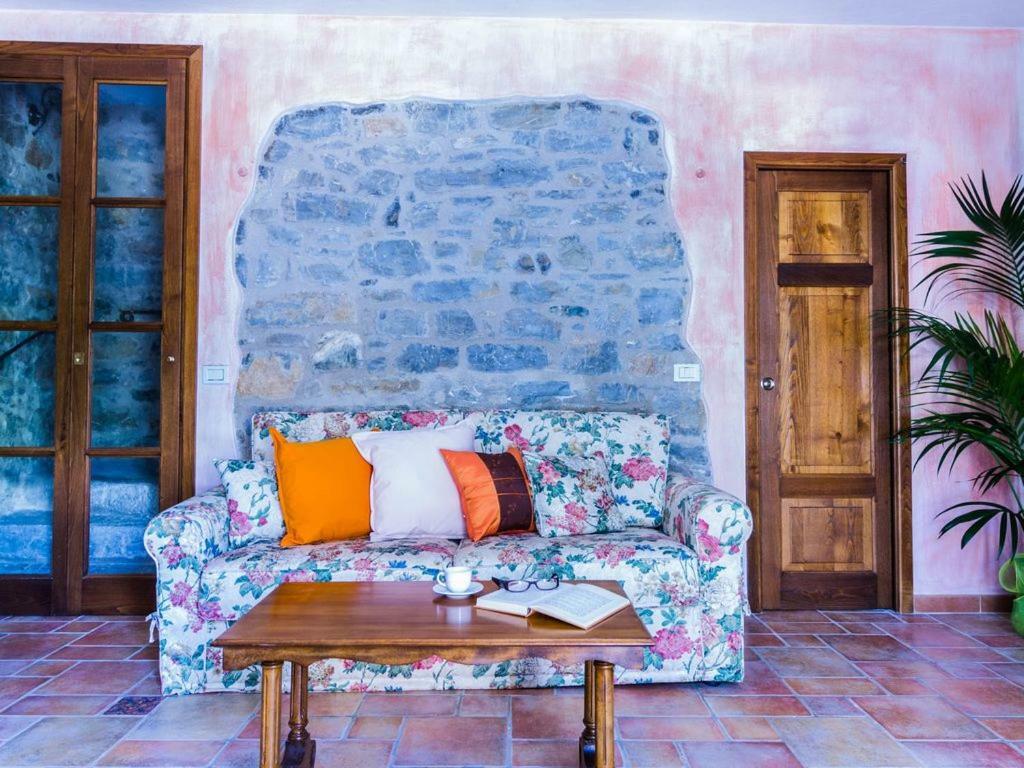 Le Casette Country House Petricci Экстерьер фото
